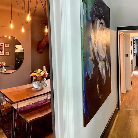 Chic Townhouse Near Tunnels Beaches Ilfracombe Esterno foto