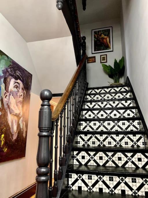 Chic Townhouse Near Tunnels Beaches Ilfracombe Esterno foto
